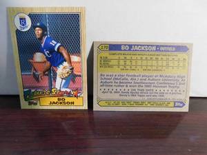 lot 90 image: (2) 1987 Topps Bo Jackson Rookies #170