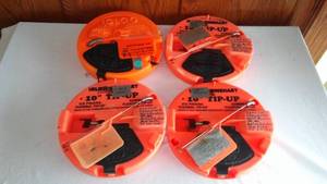 lot 648 image: Igloo Rinehart Ice Fishing Tip-Ups (4)
