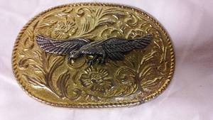lot 341 image: Ornate Eagle Design Belt Buckle with Floral Pattern