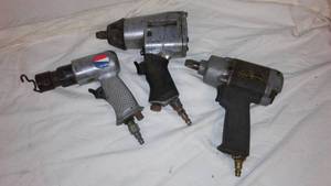 lot 353 image: Lot of 3 Impact Tools