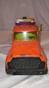 lot 358 image: Vintage Nylint Big Pumpkin Tow Truck,