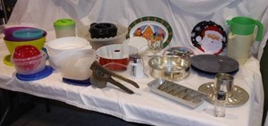 lot 365 image: Tote Full of Storage Containers.