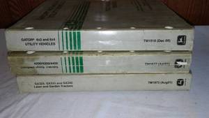 lot 811 image: John Deere Tractor and Utility Vehicles (3)