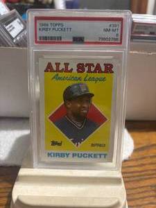 1988 - 89 Topps Kirby Puckett Card #391 NM-MT 8 #79802788
