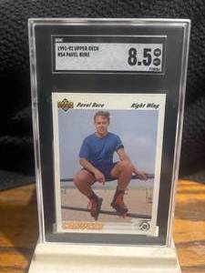 1991 - 92 Upper Deck #54 Pavel Bure, Vancouver Canucks, SGC NM-MT 8.5 #7728363
