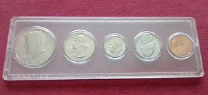 1982 Uncirculated Coin Set