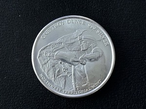 1 Ounce .999 Fine Silver Round Northwest Territorial Mint