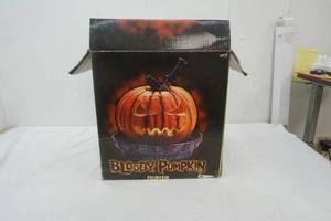 lot 338 image: Bloody pumpkin fountain WORKS