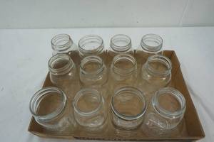 lot 342 image: 1q canning jars 12ct