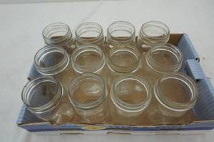 lot 350 image: pint canning jars 12ct