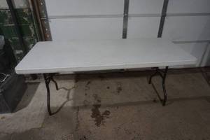 lot 352 image: folding table 6x30