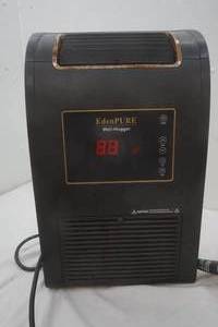 lot 2 image: EdenPure electric heater
