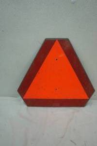 lot 15 image: slow moving sign