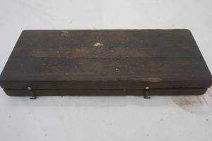 lot 45 image: Lakeside tap n die set