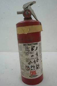 lot 46 image: Fire extinguisher