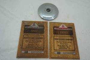 lot 66 image: Premier Performance wooden plaques, club car
