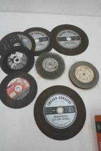 lot 77 image: cut off wheels, grinding wheels, wire brush wheel
