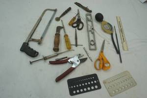 lot 82 image: hardware lot