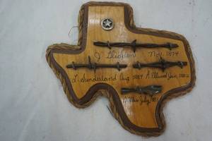 lot 100 image: Historical Piece