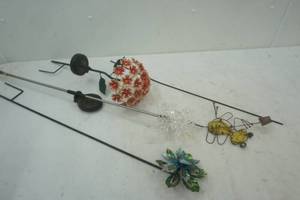 lot 161 image: garden decor