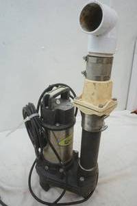 lot 168 image: EasyPro pond pump