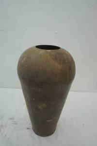 lot 224 image: vintage metal vase 18 tall