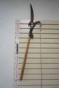 lot 227 image: pruner 46