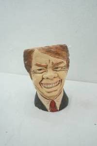 lot 258 image: vintage Jimmy Carter vase