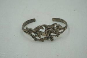 lot 283 image: silver bracelet