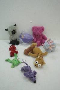 lot 331 image: small stuffed animal lot