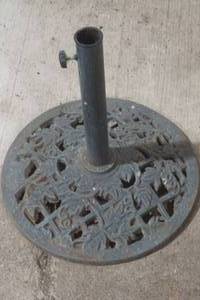 lot 378 image: metal umbrella stand