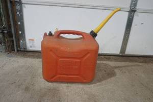 lot 383 image: gas container
