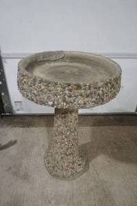 lot 388 image: Rock bird bath