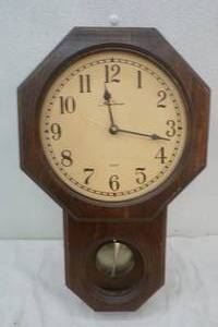 lot 420 image: clock 20 tall