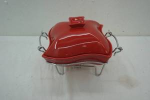 lot 455 image: Sienna Godinger red ceramic chafing dish