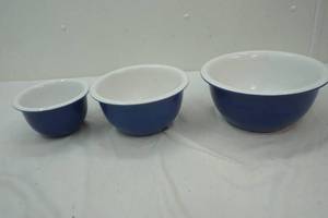lot 457 image: set of 3 corning ware bowls