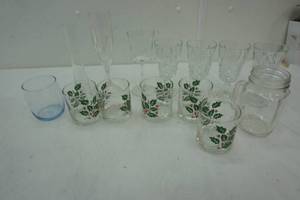 lot 500 image: glassware lot