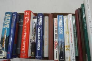 lot 502 image: hardcover book lot