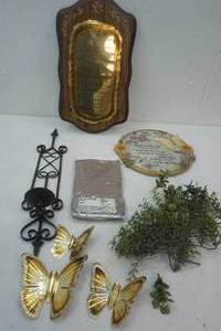lot 520 image: decor lot