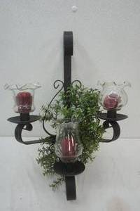 lot 562 image: home decor