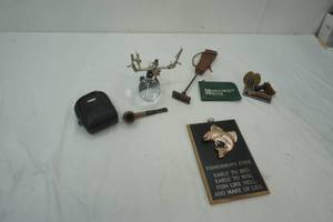 lot 579 image: mens lot