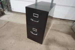 lot 619 image: 2 drawer file cabinet