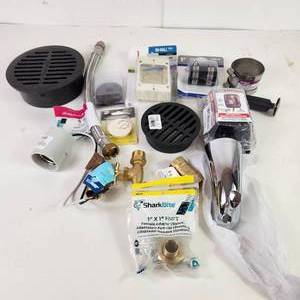 lot 3 image: Miscellaneous Plumbing Items New Open Box