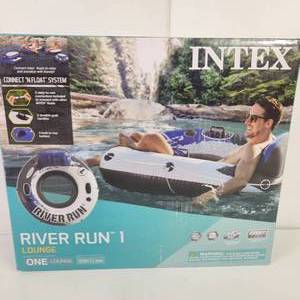 lot 86 image: Intex River Run 1 Lounge Connect System