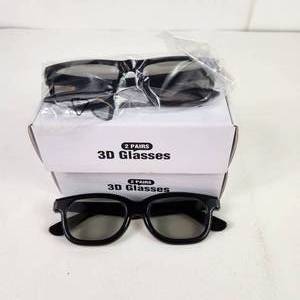 lot 95 image: Lot Of Four JVC Xinema View 3D Glasses And One Pair Of Real 3D Glasses
