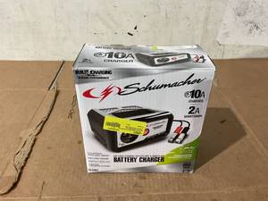 lot 238 image: Schumacher SC1282 10-Amp 12V Fully Automatic Battery Charger and Maintainer