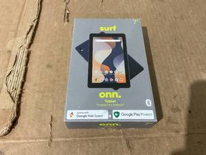 lot 249 image: Onn. 7 Tablet, 32GB, (2024 Model)