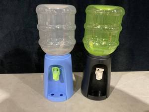 lot 449 image: LOT OF 9 Drink Dispensers