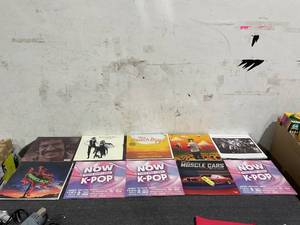 lot 182 image: LOT OF 10 Miscellaneous Vinyls