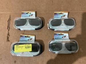 lot 322 image: LOT OF 4 Polar Optical Optics Unisex ClipOns Sunglasses